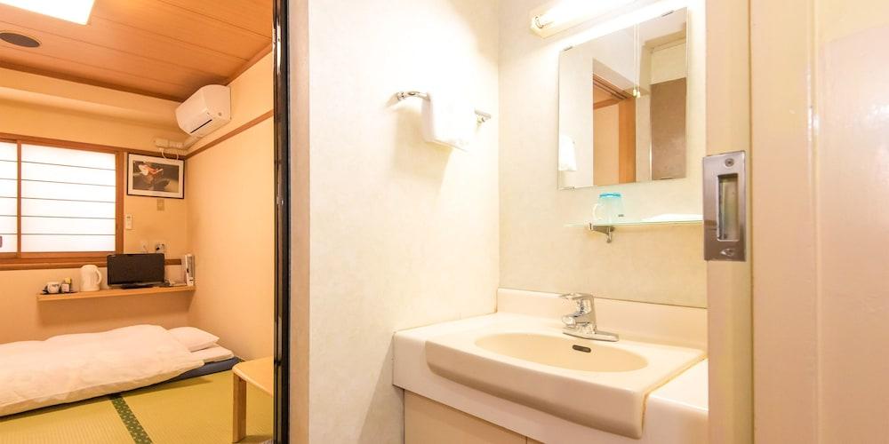 Sakura Ryokan Asakusa Iriya Tokio Zewnętrze zdjęcie